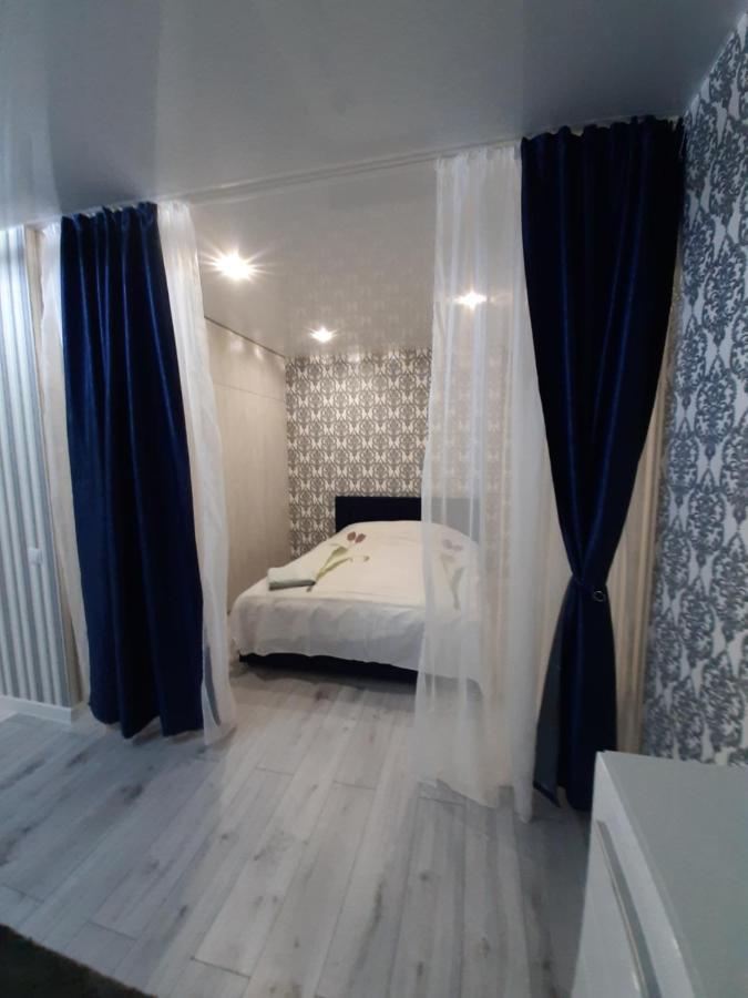 м. харьковская, ул. вишняковская Apartment