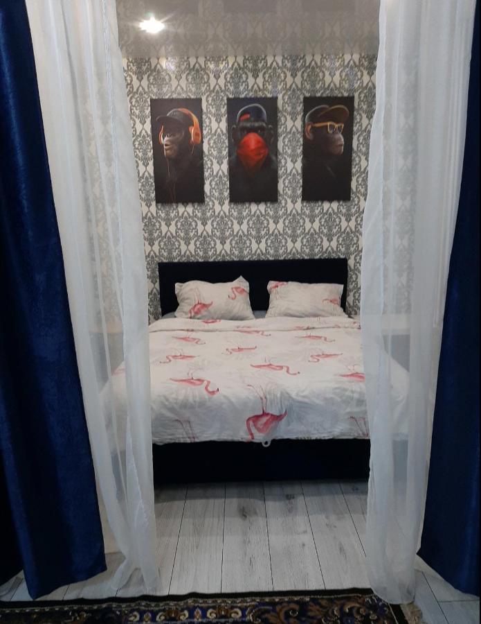 м. харьковская, ул. вишняковская Apartment Kyiv